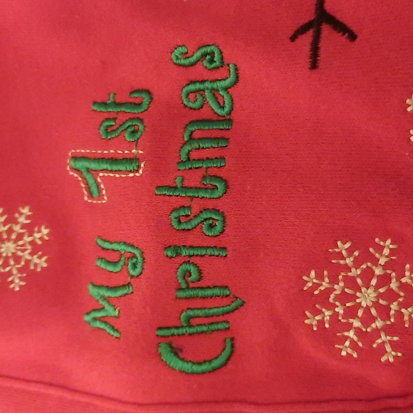 Baby's first Christmas 🎁 - Picture 3 of 3